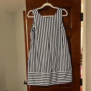 VV bow back dress